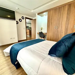 Apartamento Nueva Moderna La Carolina, Quito